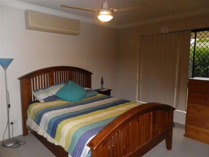 4 Matlock Court, Hemmant QLD 4174