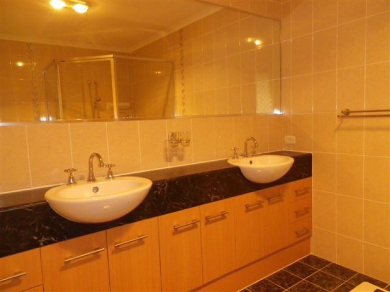 32 Wirra Circuit, Wynnum West QLD 4178