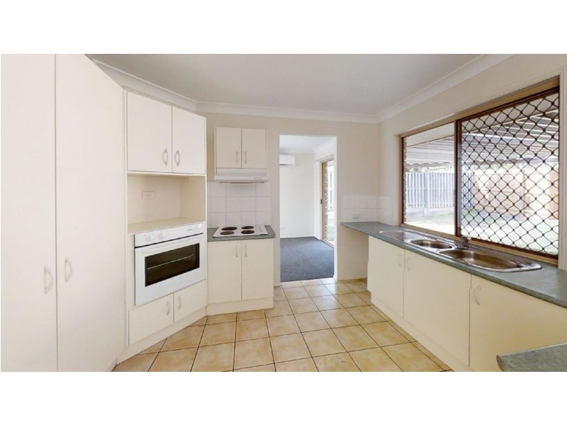 87 Matthews Way, Wakerley QLD 4154