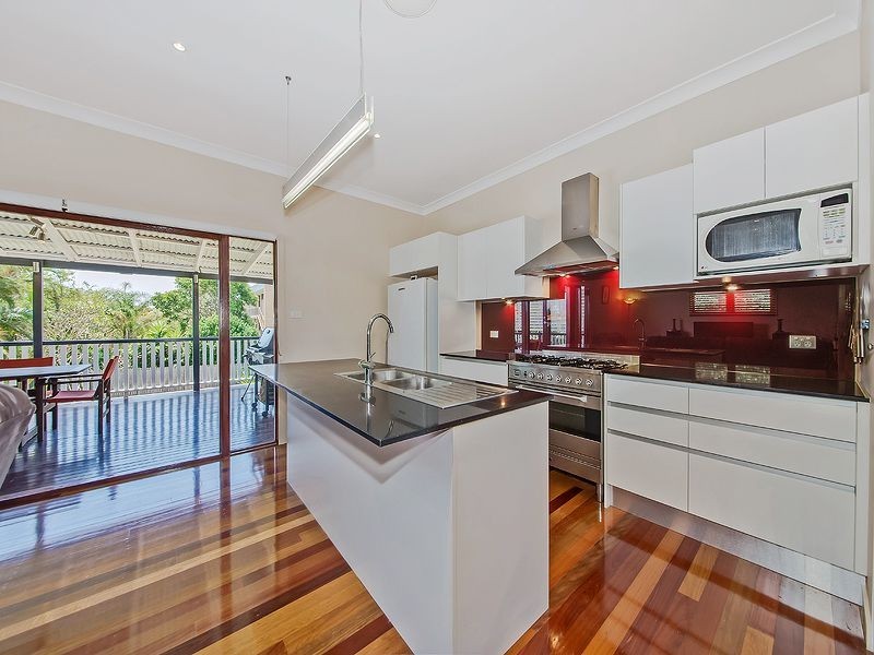 146 Stratton Terrace, Manly QLD 4179