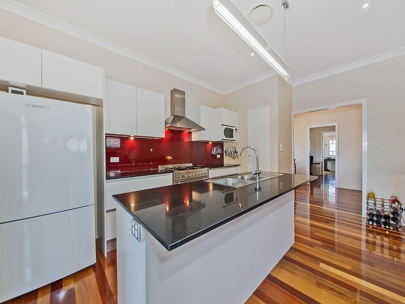 146 Stratton Terrace, Manly QLD 4179