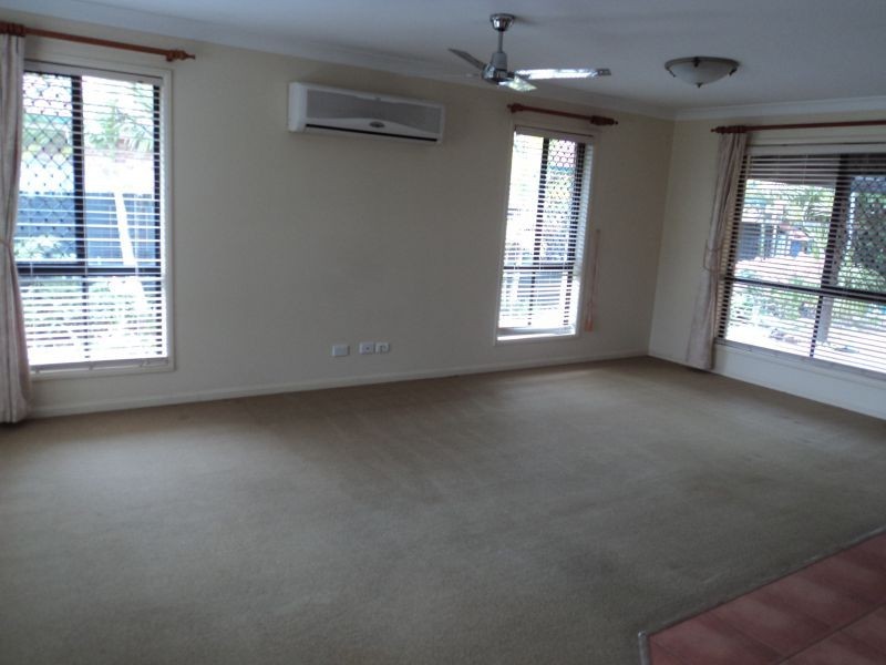 13 Ursula Pl, Wynnum West QLD 4178