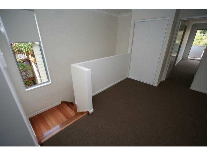 6 Boswell Tce, Wynnum QLD 4178