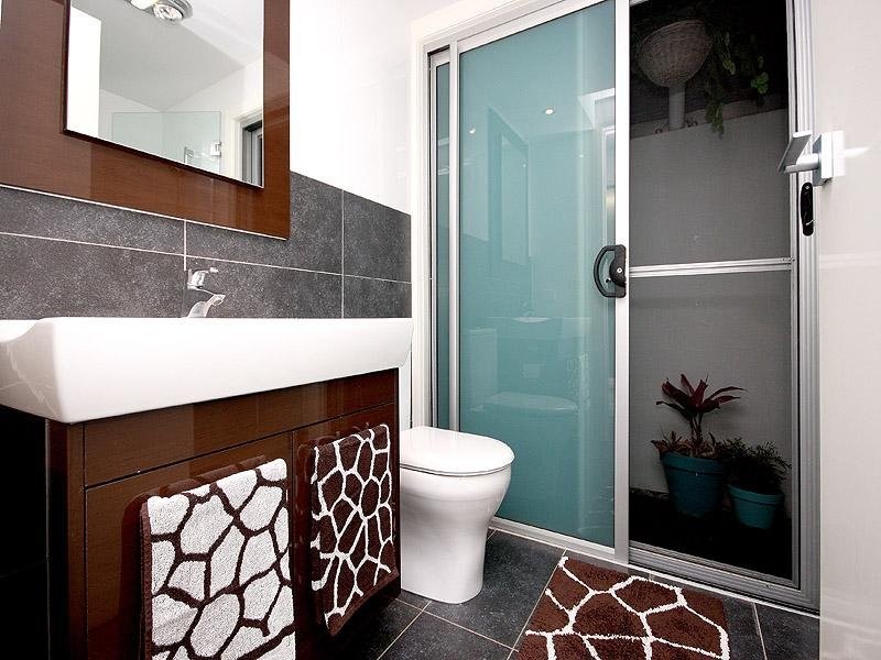 68 Kingsley  Tce, Wynnum QLD 4178
