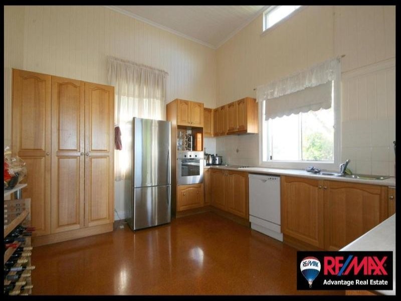 11 Lahey Cl, Wynnum QLD 4178