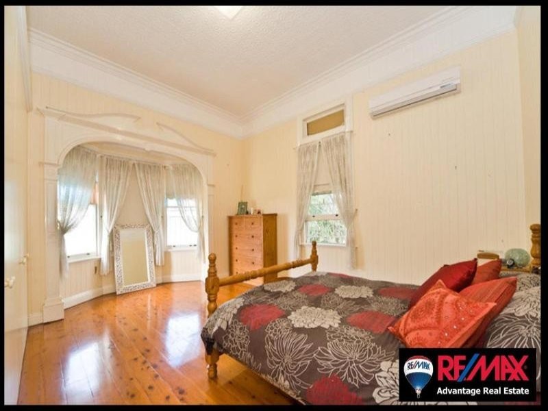 11 Lahey Cl, Wynnum QLD 4178