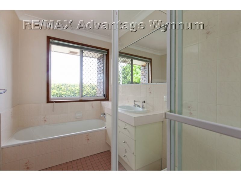 9 Wallen Place, Wynnum West QLD 4178