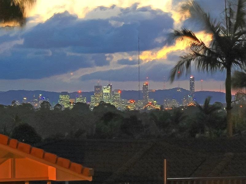 240 Randall Rd, Wynnum West QLD 4178