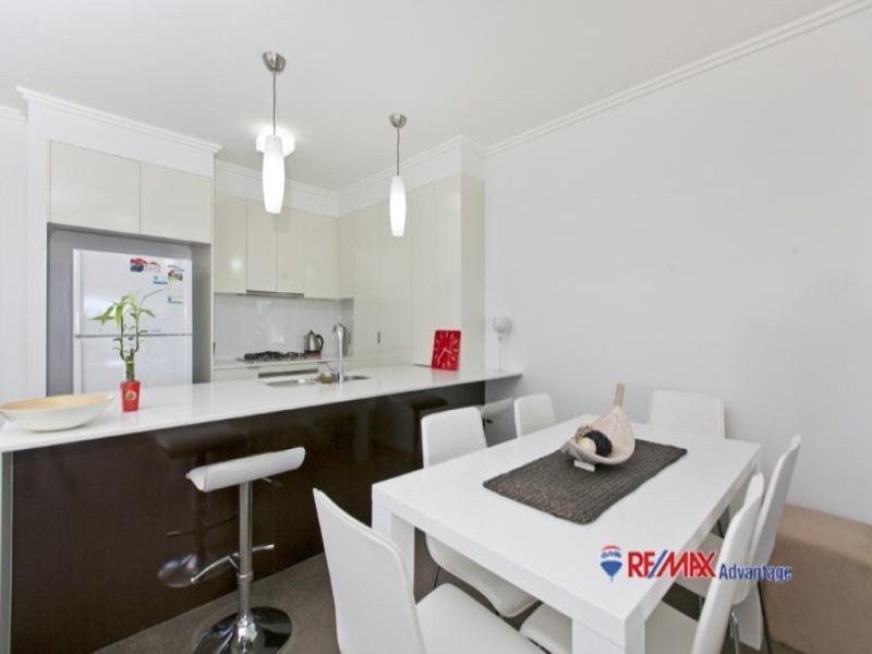 6/52 Yamboyna St, Manly QLD 4179