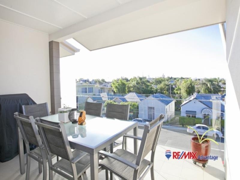 6/52 Yamboyna St, Manly QLD 4179