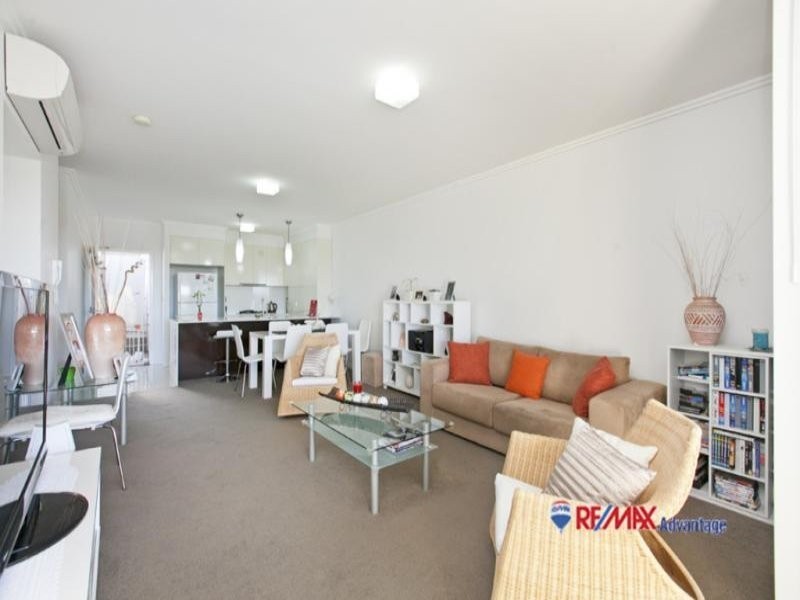 6/52 Yamboyna St, Manly QLD 4179