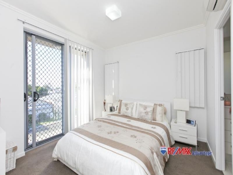 6/52 Yamboyna St, Manly QLD 4179