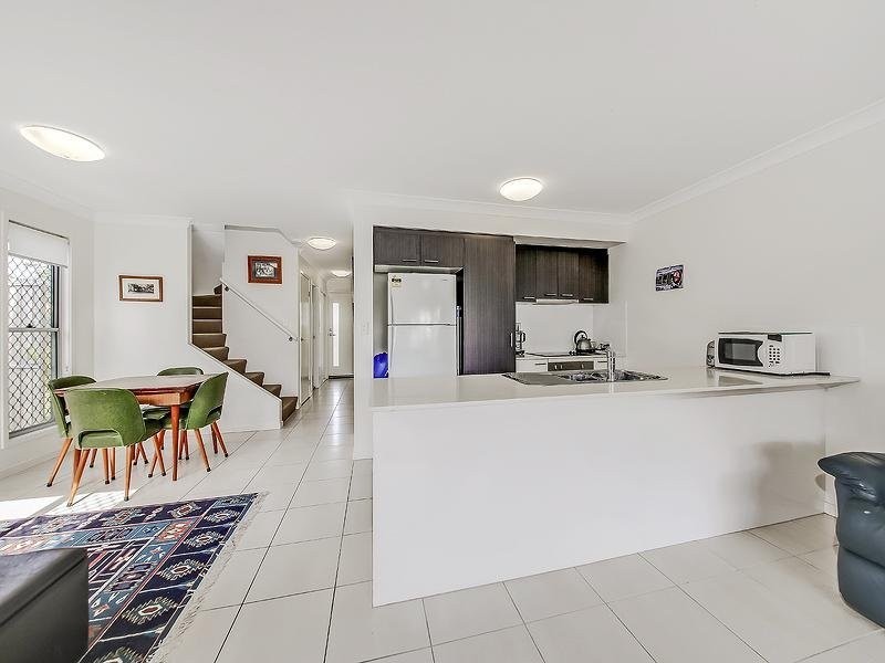 17/22 Cola  Cres, Wynnum West QLD 4178