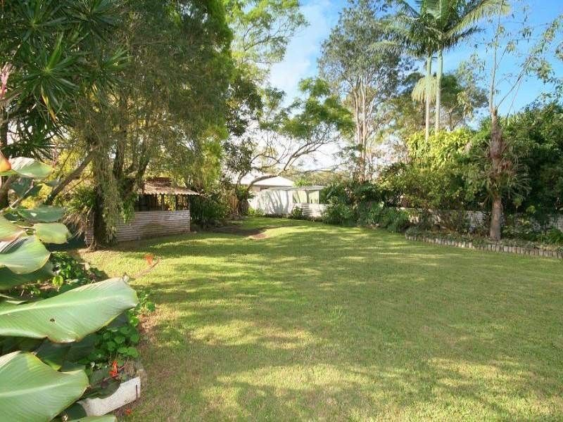 28 Crawford Rd, Wynnum West QLD 4178