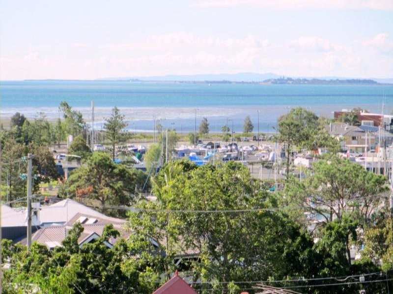 34 Wellington St, Manly QLD 4179