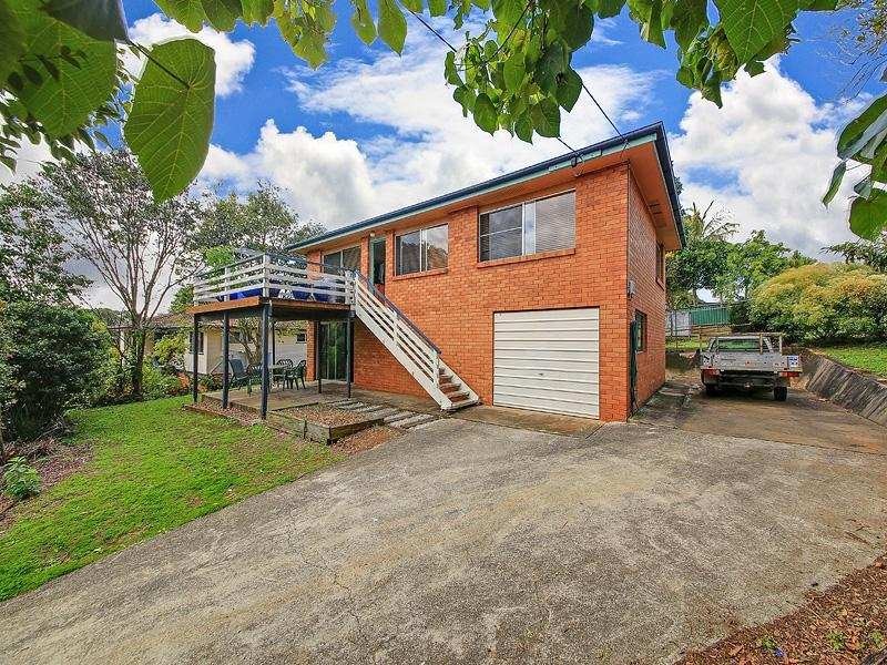 7 Bernays Rd, Wynnum West QLD 4178