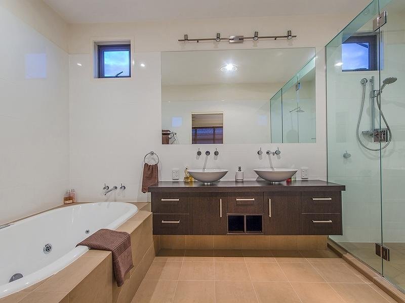 173 Stratton Tce, Manly QLD 4179