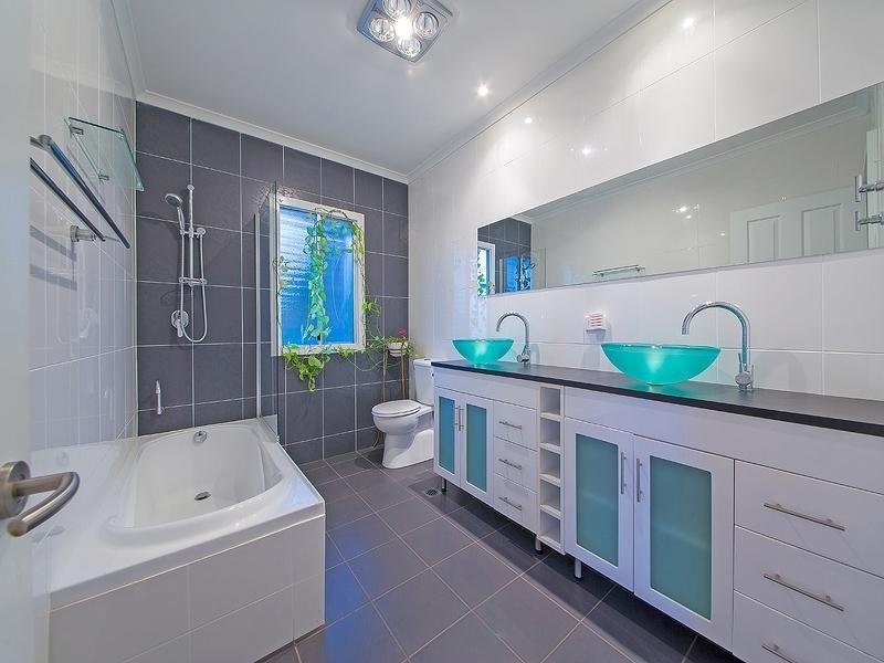181 Preston Rd, Manly West QLD 4179