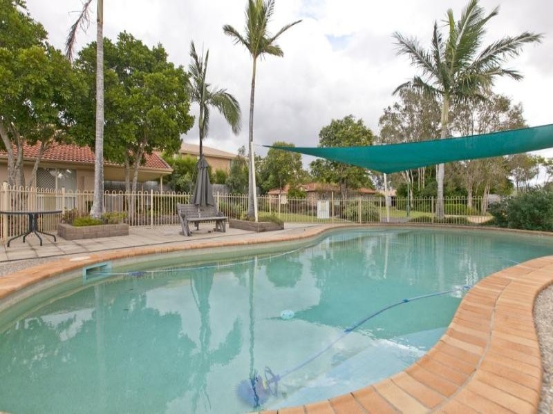 10/27 Camille Crescent, Wynnum West QLD 4178