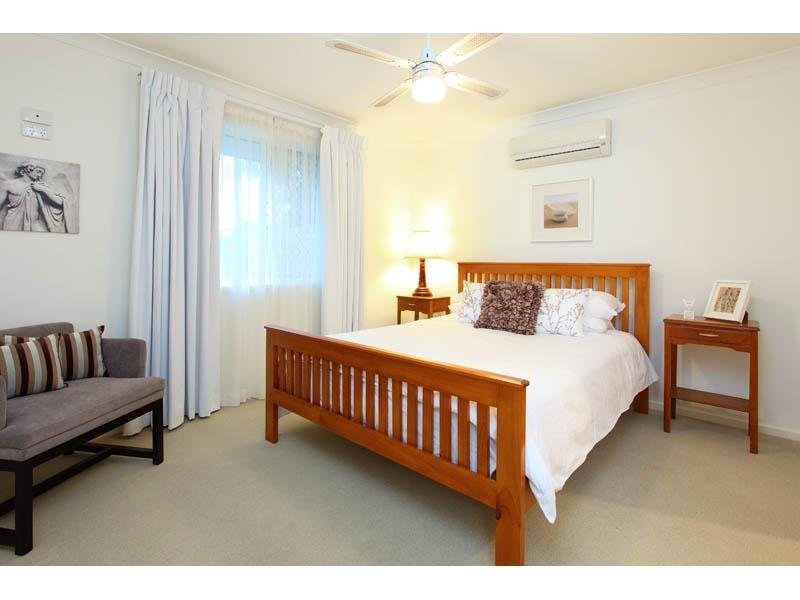 2 Auriga Cl, Wynnum QLD 4178