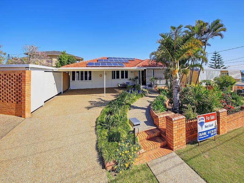 24 Banoon Dr, Wynnum QLD 4178