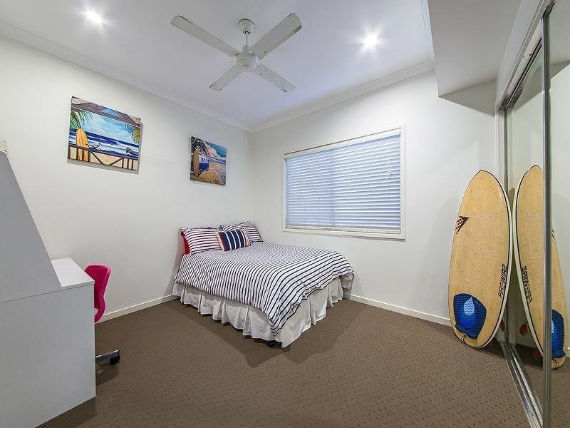 24 Orallo St, Lota QLD 4179