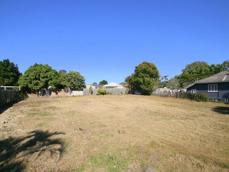 142 Cameron Parade, Wynnum QLD 4178