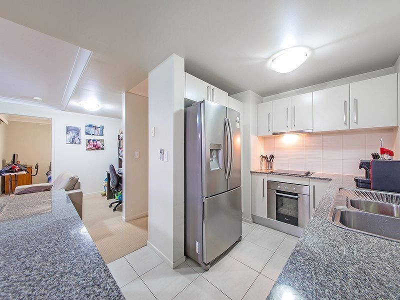 10/51-55 Daniells St, Carina QLD 4152