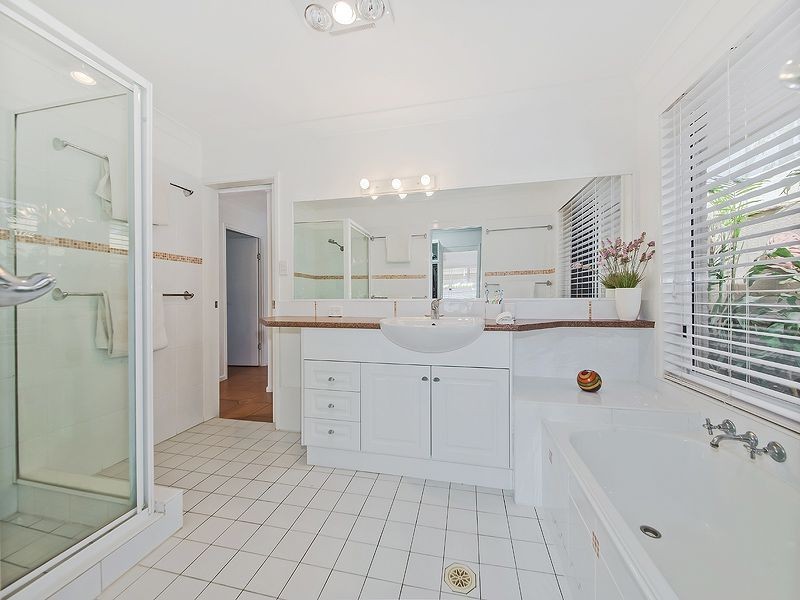 56 Lawn Terrace, Capalaba QLD 4157