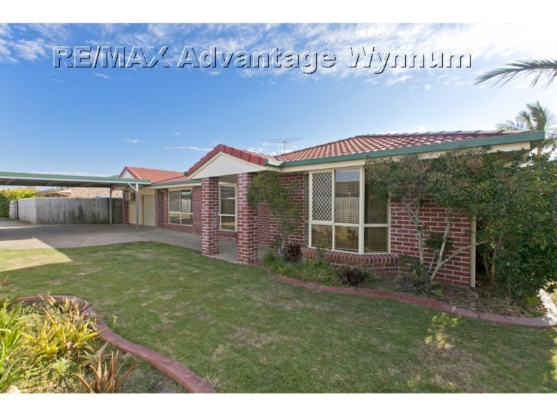 19 Poinciana St, Wynnum West QLD 4178