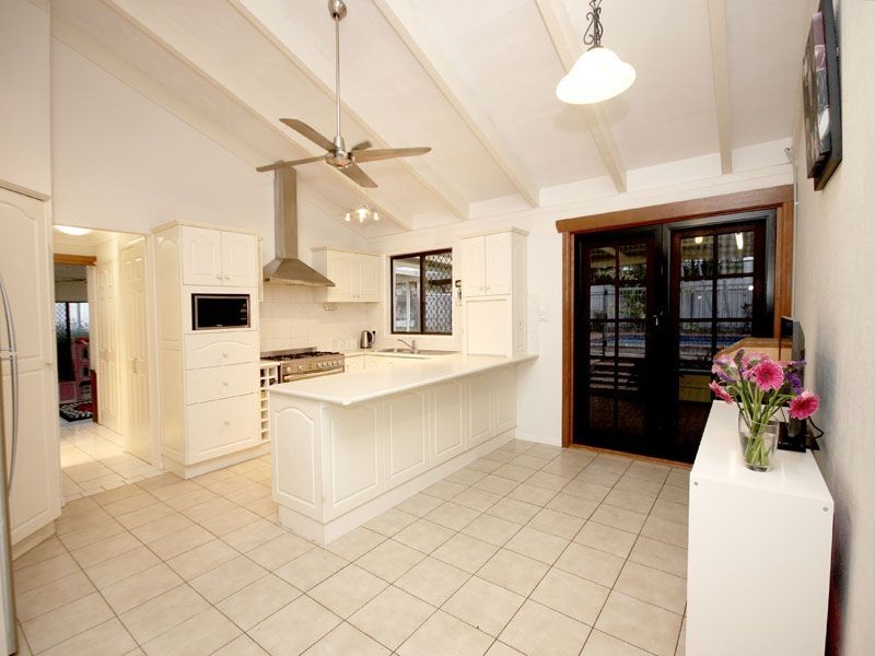 7 Beatty Rd, Thorneside QLD 4158
