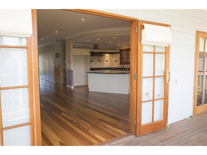 89 Ellen Street, Oxley QLD 4075