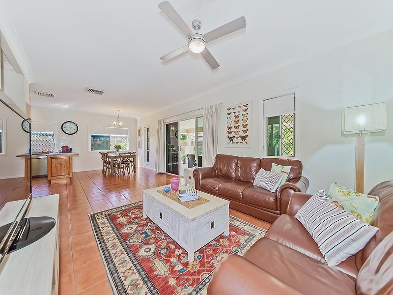 107 Hargreaves Road, Manly West QLD 4179