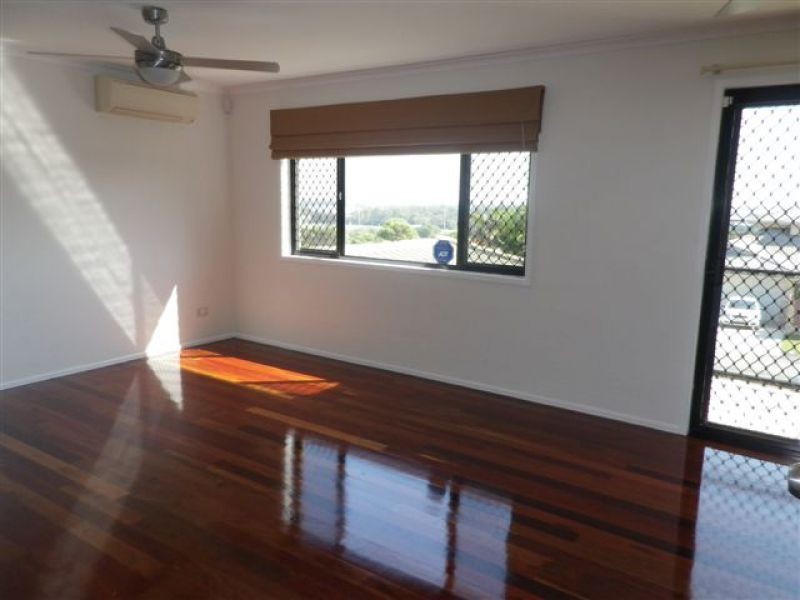 52 Constellation Way, Wynnum QLD 4178