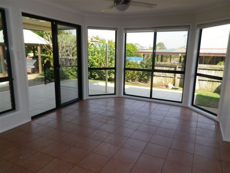 52 Constellation Way, Wynnum QLD 4178