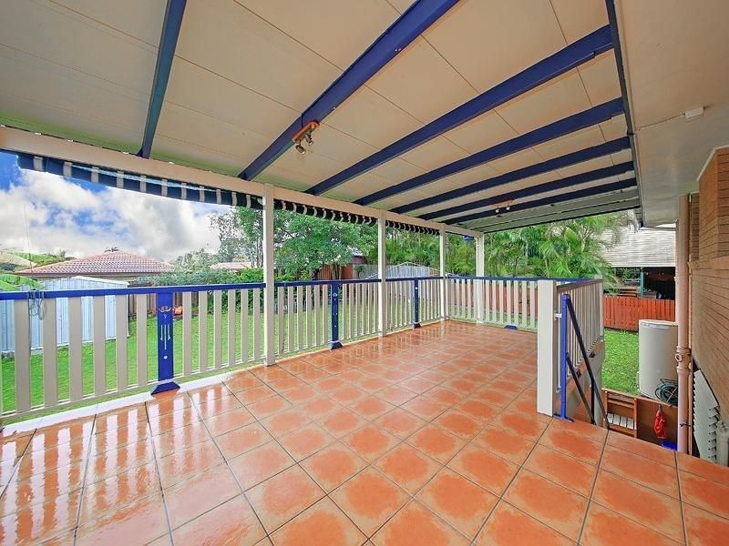 12 Meron Street, Wynnum West QLD 4178