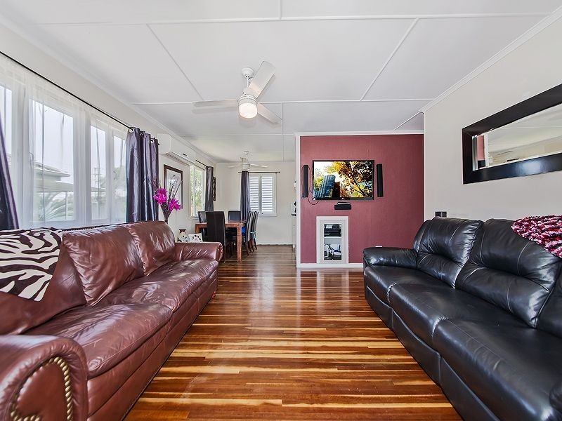 51 Curve Avenue, Wynnum QLD 4178