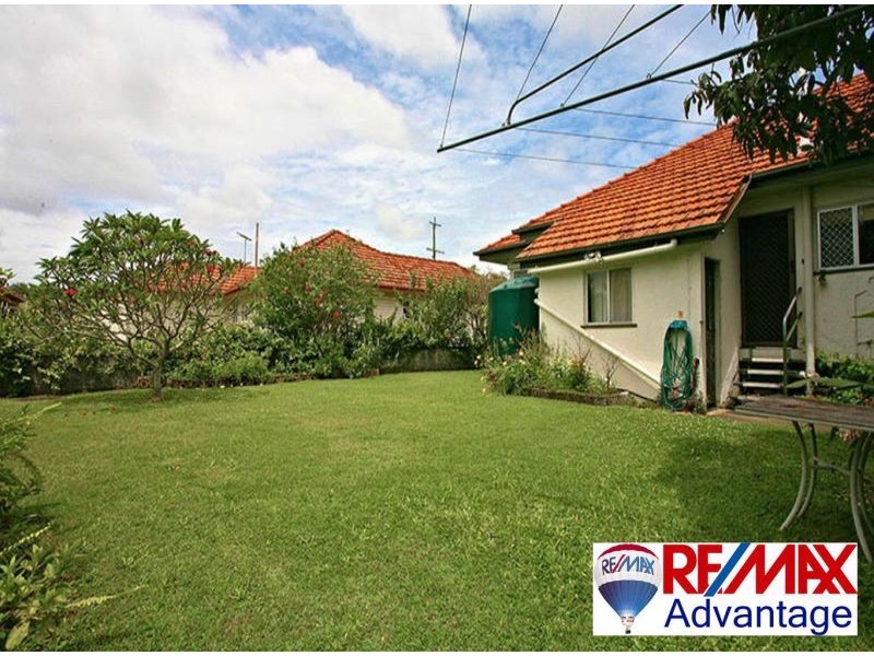 294 Chatsworth Rd, Coorparoo QLD 4151