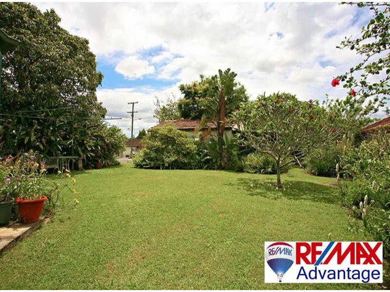 294 Chatsworth Rd, Coorparoo QLD 4151
