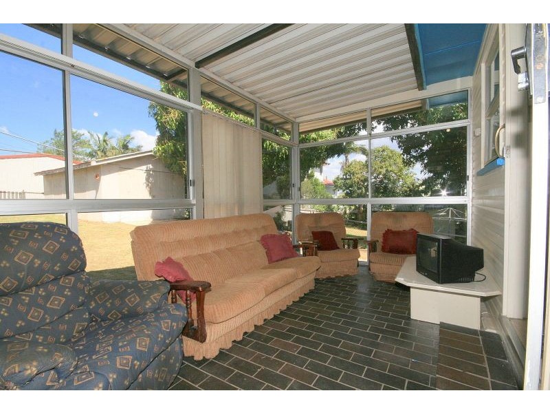 52 Patterson Street, Wynnum QLD 4178
