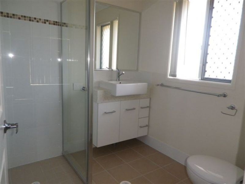 31 Kitchener Street, Wynnum QLD 4178