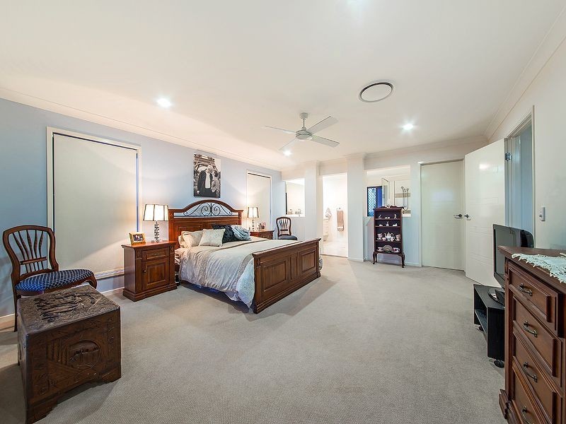 45 Bisley Place, Wakerley QLD 4154
