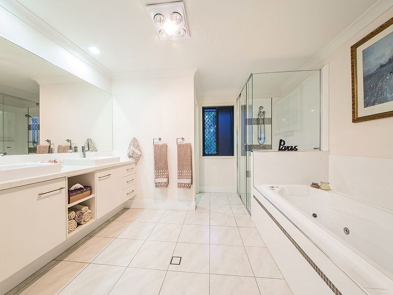 45 Bisley Place, Wakerley QLD 4154