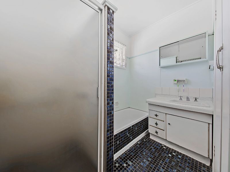 6 Meadowview Street, Tingalpa QLD 4173