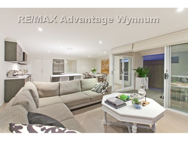 56 Macdonald St, Lota QLD 4179