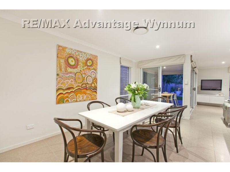 56 Macdonald St, Lota QLD 4179