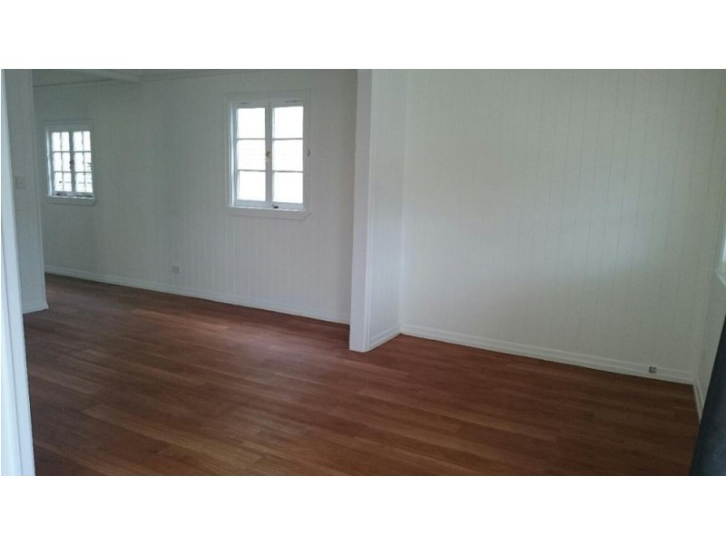 26 Outram Street, Lota QLD 4179