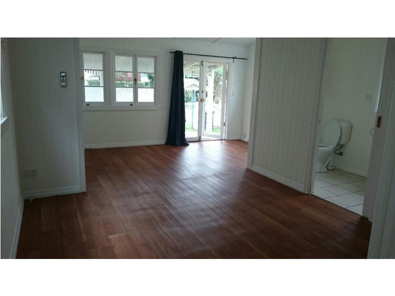 26 Outram Street, Lota QLD 4179