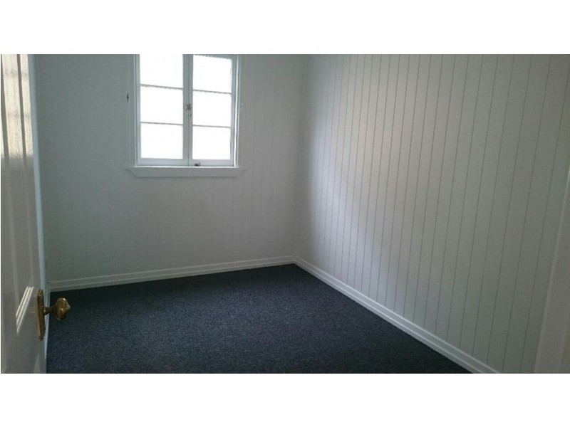 26 Outram Street, Lota QLD 4179