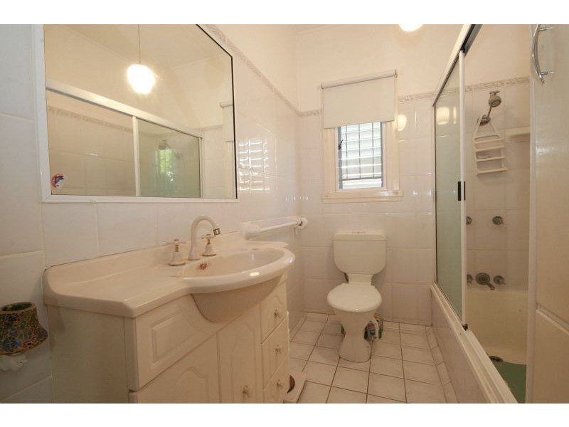 31 Parramatta Street, Manly QLD 4179